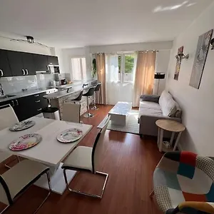 Appartement Saint Bernard, Paris